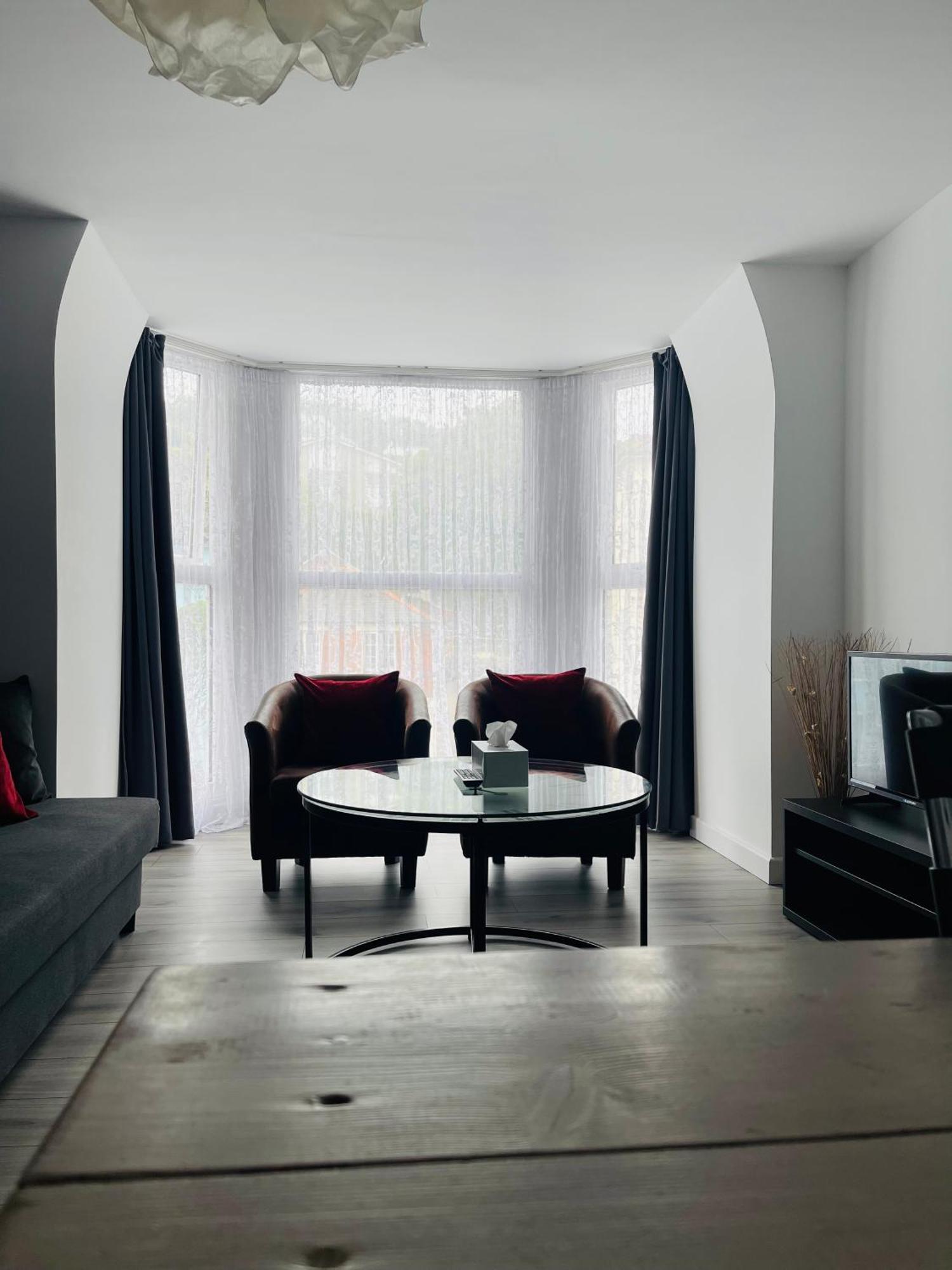 אילפרקומב One Bedroom Apartment, No 4 מראה חיצוני תמונה